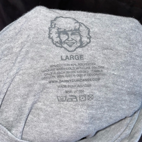 Virginity Rocks Gray Tee - Picture 2 of 2